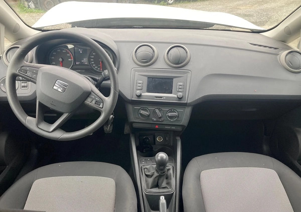 Seat Ibiza cena 8900 przebieg: 16000, rok produkcji 2016 z Szczecin małe 92